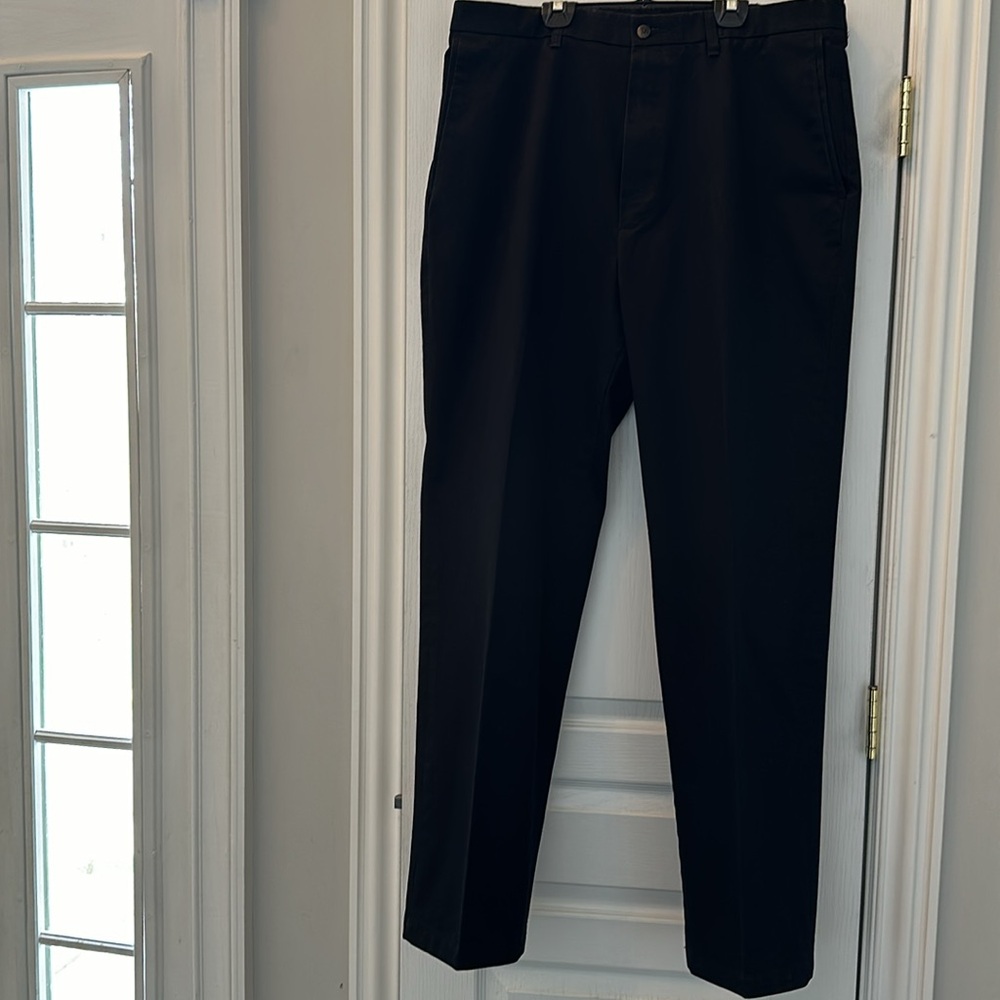 3/$15 HAGGAR PREMIUM NO-IRON BLACK MENS PANTS 38x34 - 4 Pockets Crease like new! - Picture 8 of 8